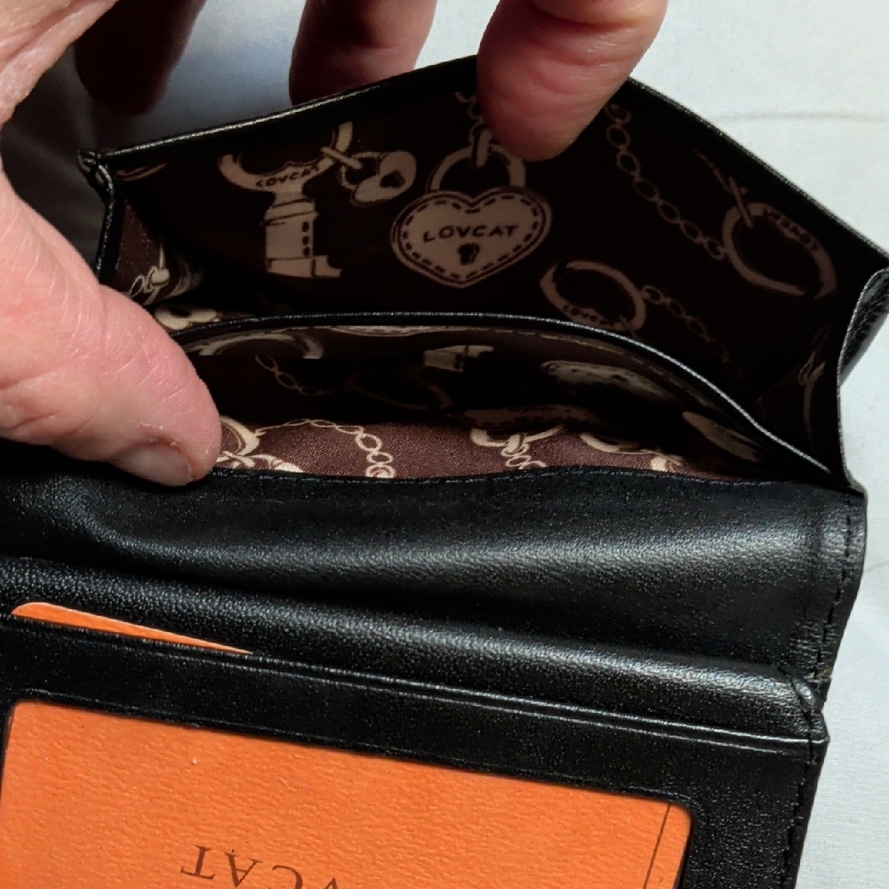 LOVCAT Black Leather Compact Wallet with Gold Hardware - Picture 8 of 8